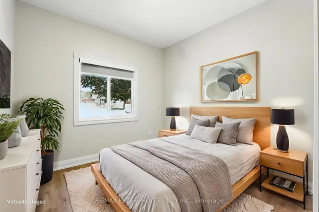 Additional image 49 of 929 UPPER OTTAWA St