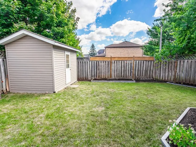 Additional image 33 of 35 Glenmanor Dr