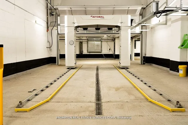 Additional image 11 of 95 McMahon Dr Unit PH4106