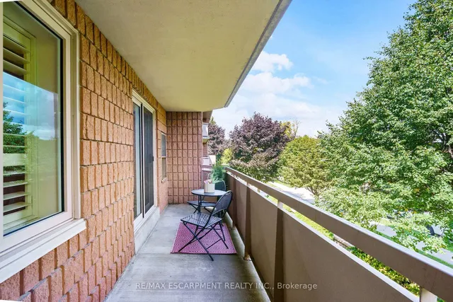 Additional image 24 of 416 LIMERIDGE Rd Unit 213