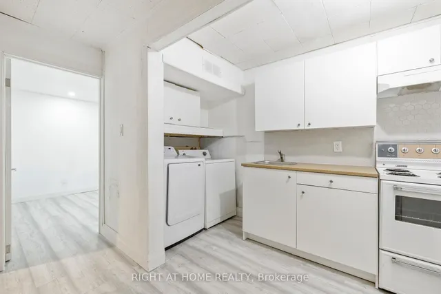 Additional image 29 of 1147 Saturnia Cres