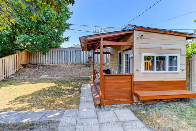 Additional image 21 of 34 Merrian Rd