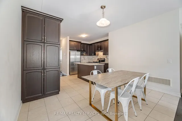 Additional image 9 of 34 Pennycross Cres