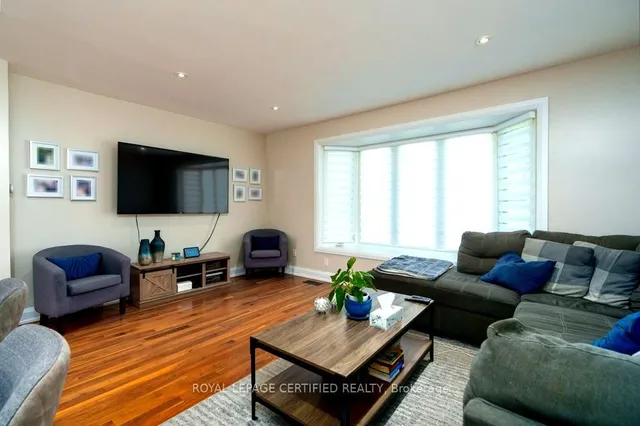 Additional image 16 of 72 Ferndale Cres