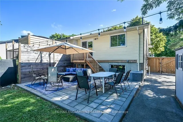 Additional image 33 of 158 Wendover Dr