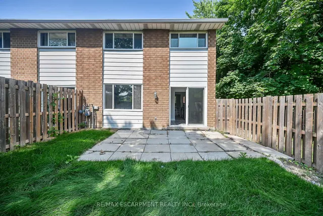 Additional image 38 of 125 Limeridge Rd Unit 8