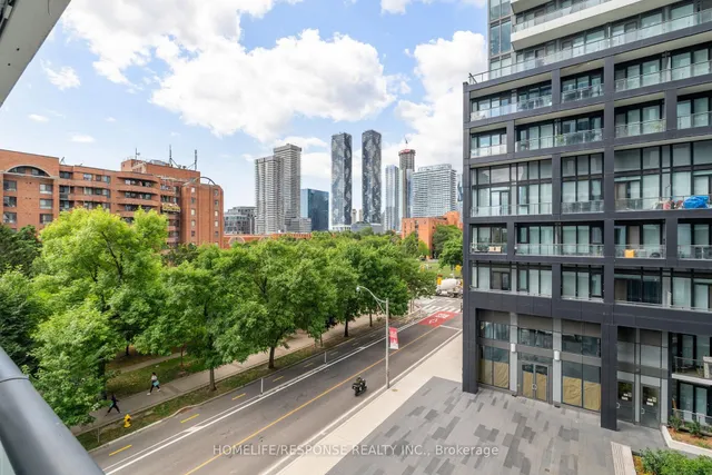 Additional image 12 of 60 PRINCESS St Unit 347