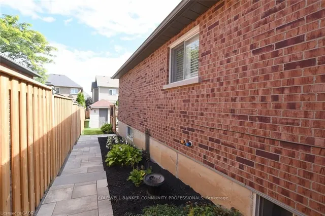 Additional image 50 of 17 Durrell Crt