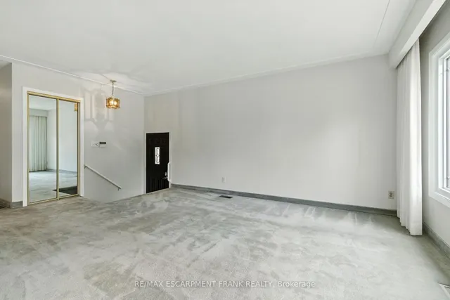 Additional image 10 of 24 Meadowlark Dr