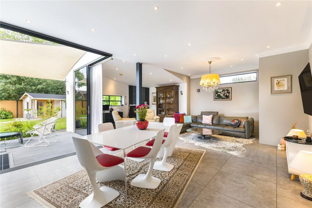 Additional image 5 of West Riding, Bricket Wood, St. Albans, Hertfordshire, AL2