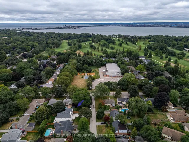 Additional image 3 of 935 Harvey Pl