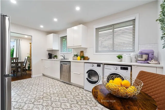 Additional image 20 of 444 QUEEN VICTORIA Dr