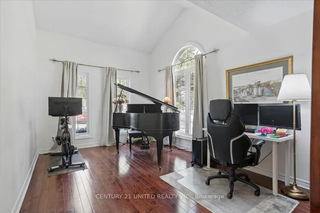 Additional image 11 of 58 Heathcliffe Sq Unit 58