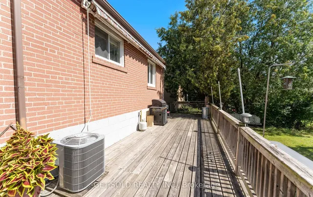 Additional image 37 of 24 Huntsmoor Rd