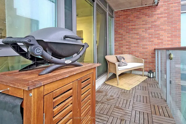 Additional image 21 of 150 East Liberty St Unit 2813