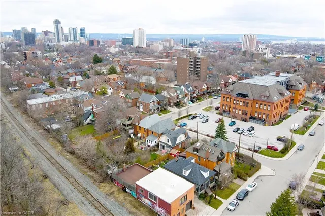 Additional image 36 of 479 Charlton Ave Unit 408