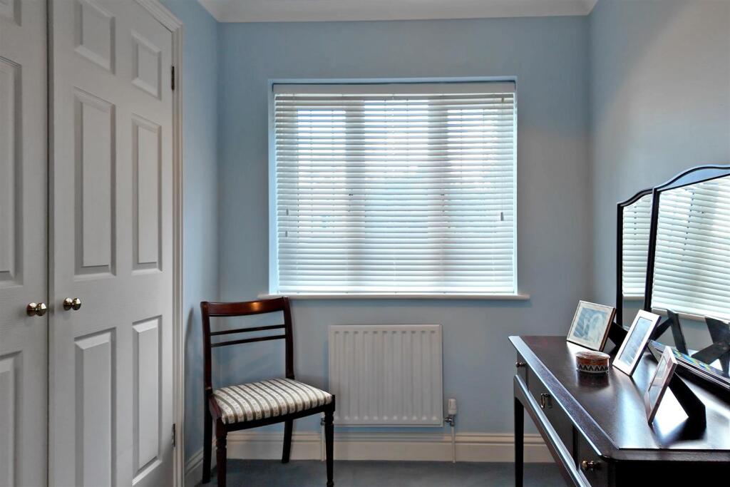 Additional image 23 of Damson Way, St Albans