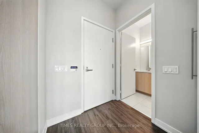 Additional image 22 of 50 Ordnance St Unit 413