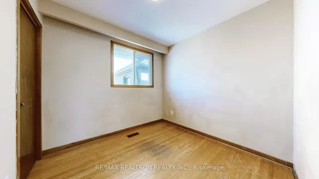 Additional image 21 of 14 Little Blvd