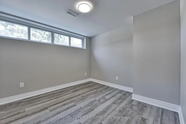 Additional image 50 of 32 Drum Oak Cres