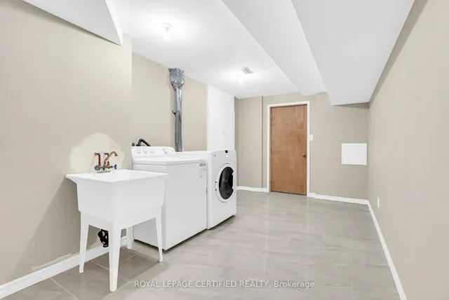 Additional image 47 of 61 Dunley Cres