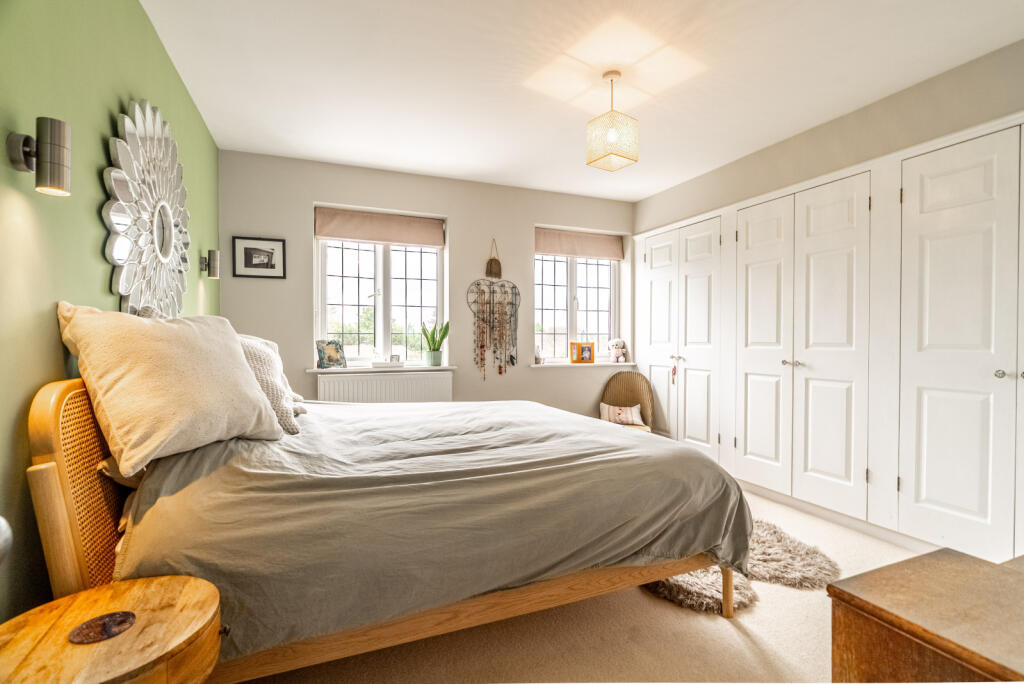 Additional image 11 of Queens Crescent, St. Albans, Hertfordshire, AL4