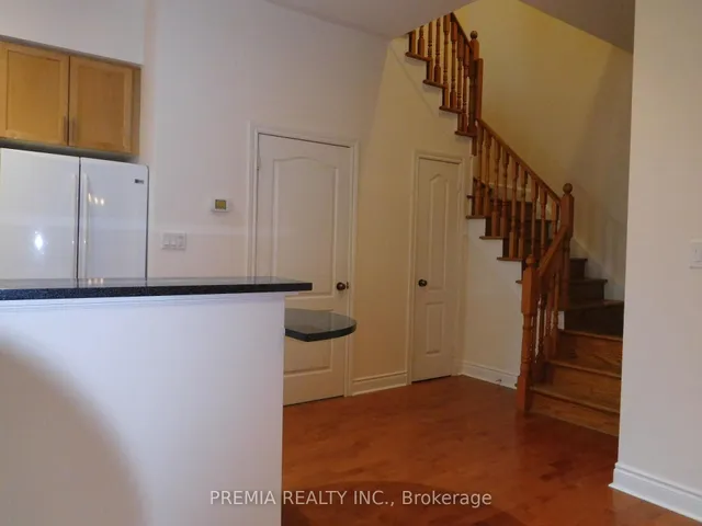 Additional image 11 of 3 Rean Dr Unit TH3