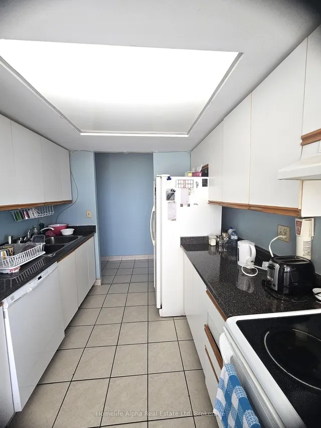 Additional image 7 of 2460 Eglinton Ave Unit 706