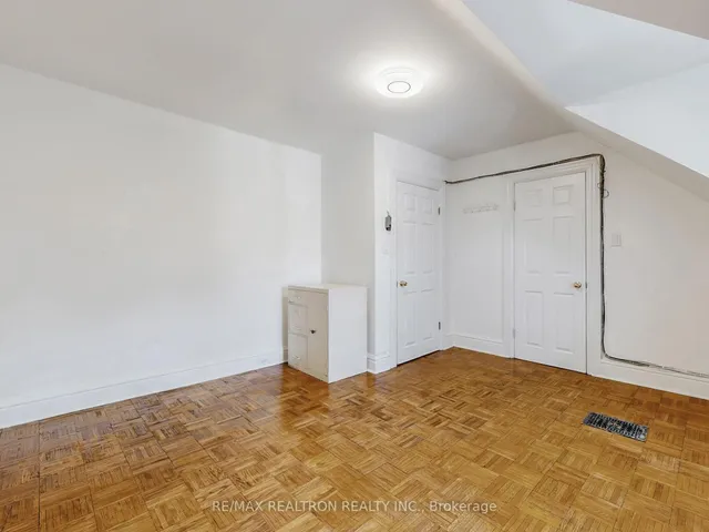 Additional image 32 of 54 Grace St