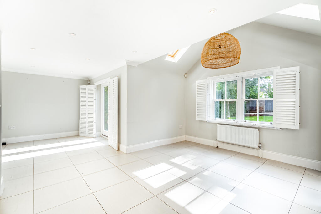 Additional image 4 of Cravells Road, Harpenden, Hertfordshire, AL5