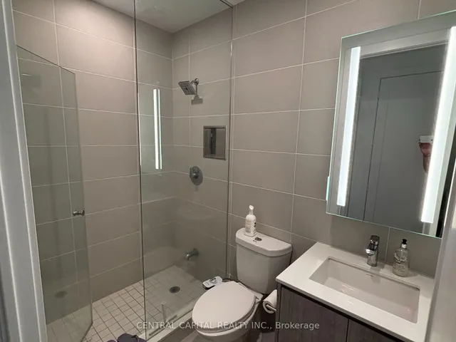 Additional image 8 of 118 Merchants' Wharf Unit 722