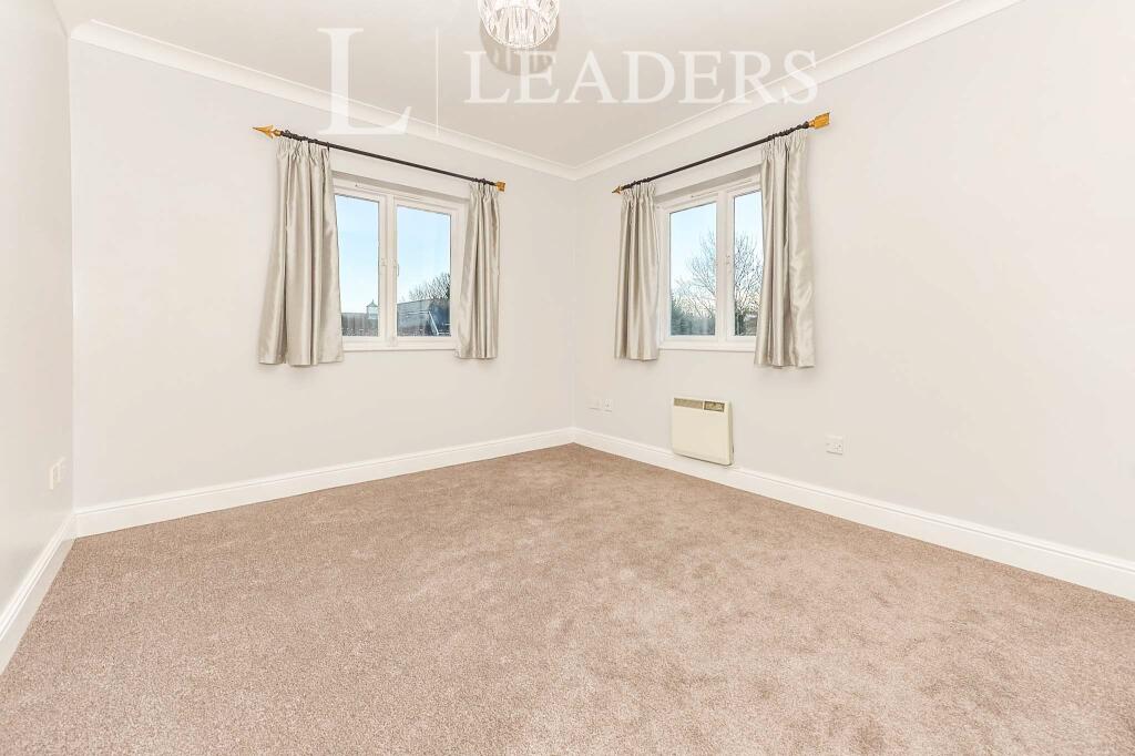 Additional image 4 of Latium Close