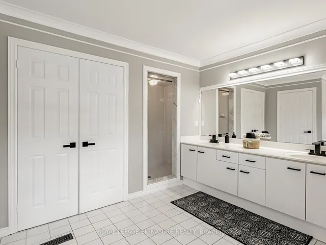 Additional image 26 of 5245 Champlain Tr