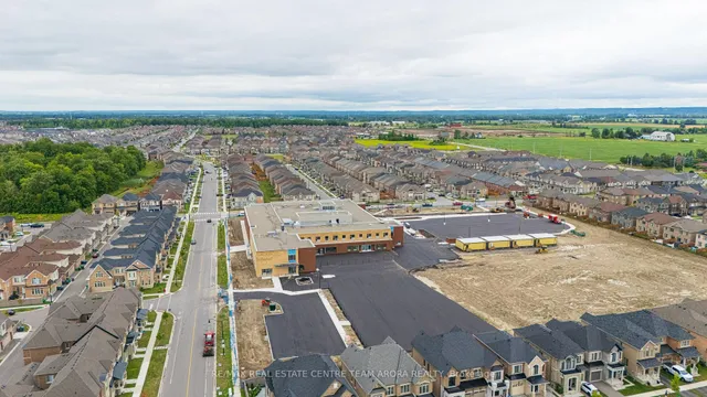 Additional image 49 of 14 Fruitvale Circ