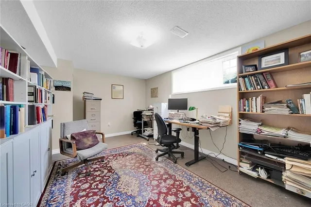 Additional image 32 of 1 Renata Crt