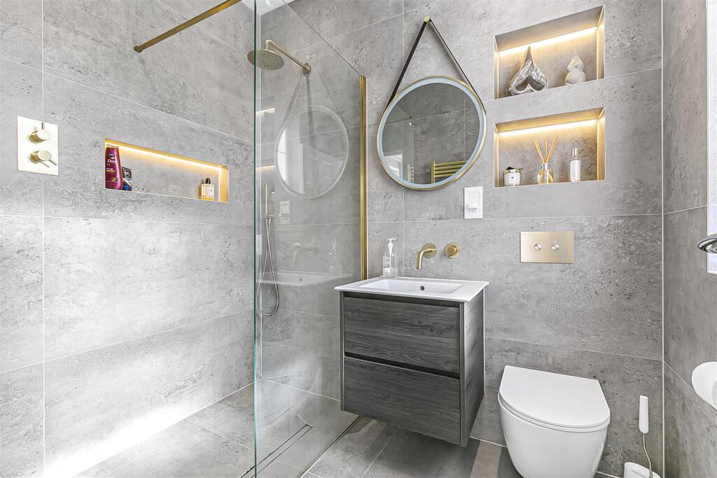 Additional image 8 of Beningfield Drive, London Colney, St. Albans