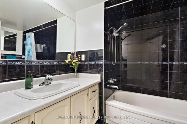 Additional image 23 of 3555 Bathurst St Unit #205