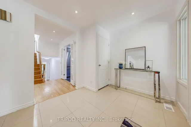 Additional image 3 of 785 Huntingwood Dr