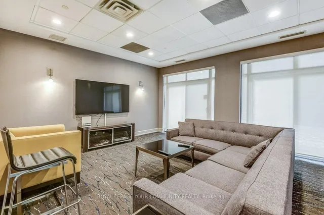 Additional image 37 of 650 Sheppard Ave Unit 527