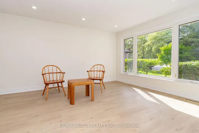 Additional image 6 of 18 Dunbarton Cres