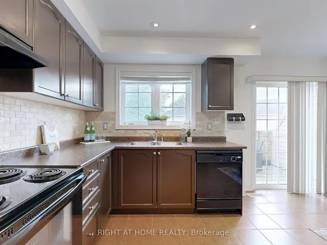 Additional image 17 of 11 Smithy Crt