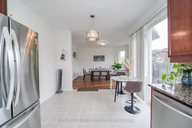 Additional image 19 of 180 Raponi Circ