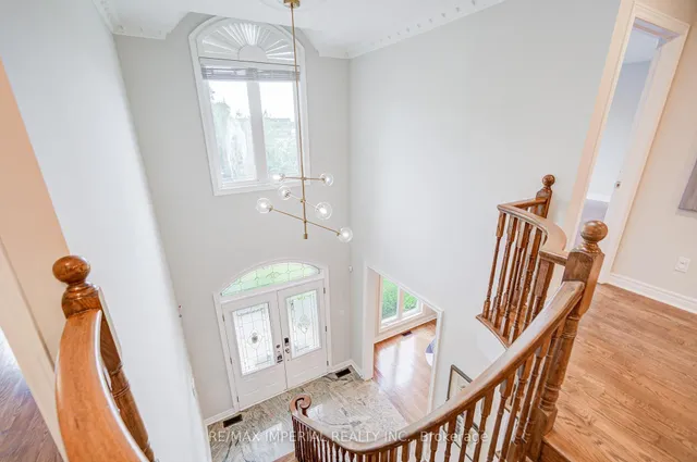 Additional image 28 of 206 Hollywood Ave