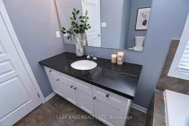 Additional image 11 of 38 Cranston St