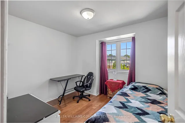 Additional image 28 of 16 JESSICA St