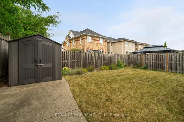 Additional image 44 of 1059 McClenahan Cres