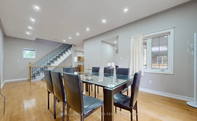 Additional image 9 of 100 Beddoe Dr Unit 25