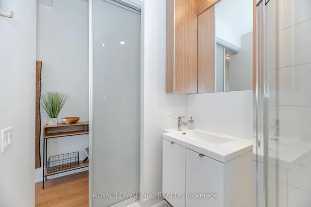 Additional image 22 of 20 John St Unit 920