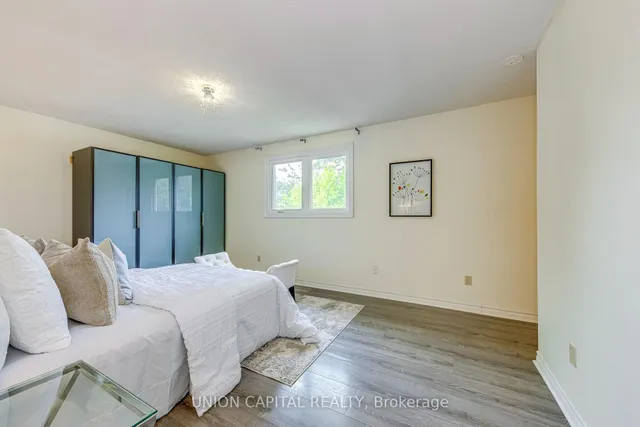 Additional image 24 of 1060 Glendor Ave