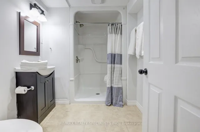 Additional image 25 of 2363 Parkway Dr